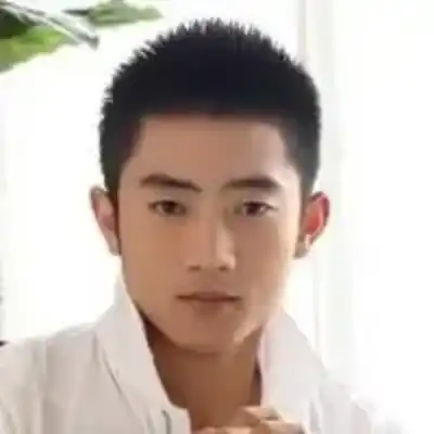 宋荻超